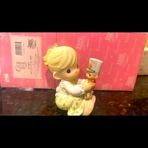 Vintage Precious Moments “May Your Christmas Start With A Bang” figurine w/box